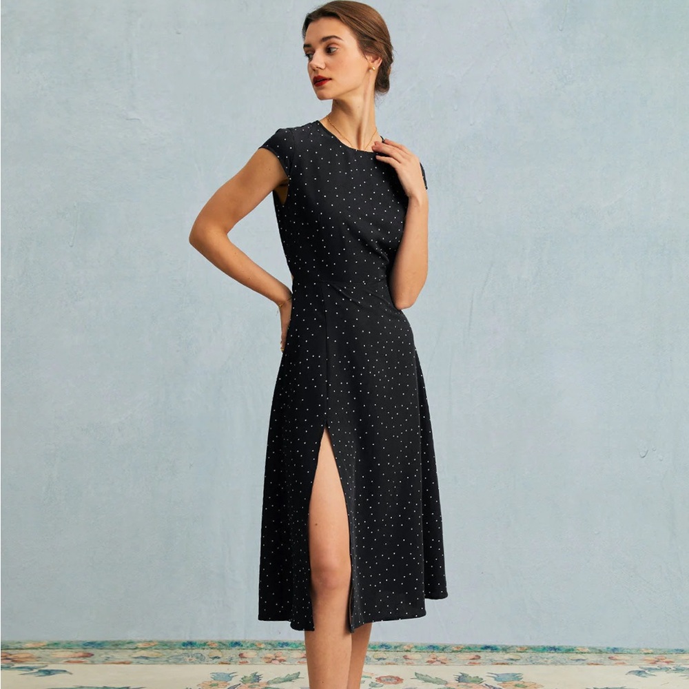 NWT Rihoas Black Round Neck Polka Dot Cutout Midi Dress Size Medium
